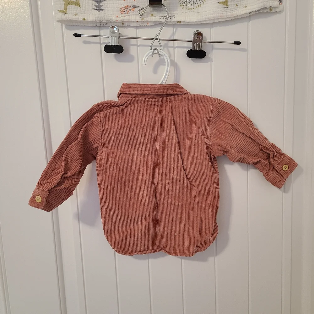 🌟5/$25 H&M Corduroy Shirt Size 6-9 Months - Picture 4 of 4
